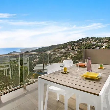 Casta - * يوريت دي مار