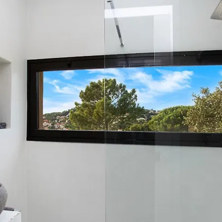 Casta - Villa Lloret de Mar